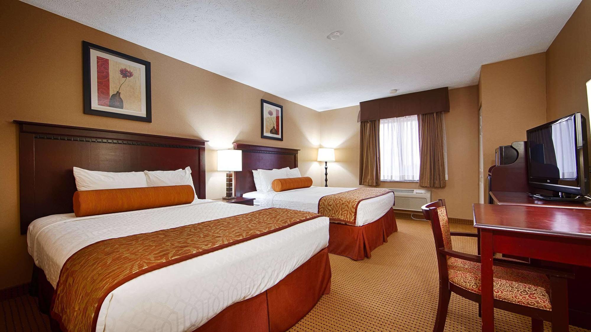 Hotel Lincoln Inn On Route 66 And Near I-55 Bagian luar foto