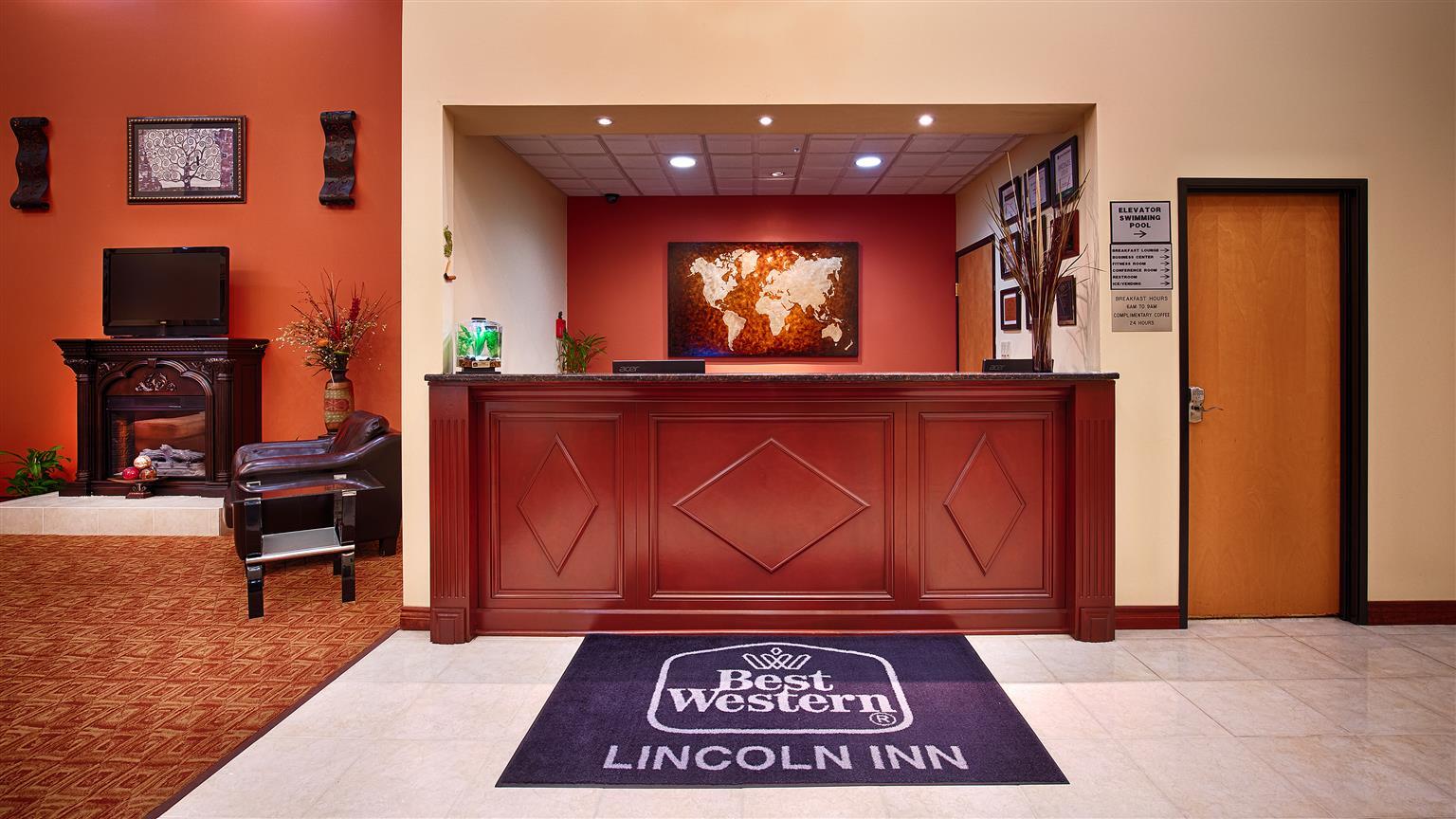 Hotel Lincoln Inn On Route 66 And Near I-55 Bagian luar foto